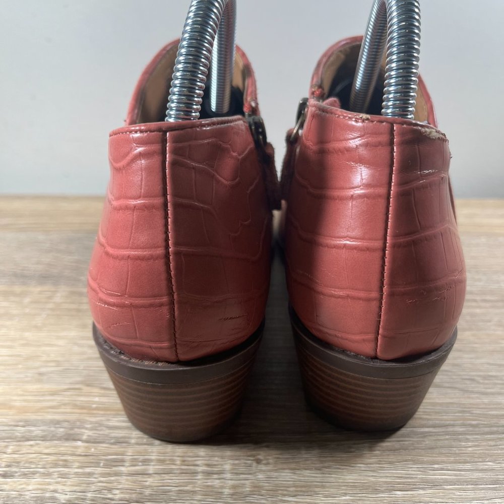 Vionic Marissa Ankle Booties Womens Shoes Pink Suede Zip Up Casual Size 6.5 - Picture 5 of 10